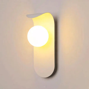 Arandela Bola Minimalista Moderna Radiant branca