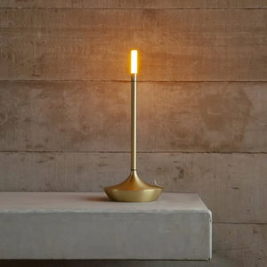 luminária de mesa led, luminária portátil sem fio, abajur sem fio recarregável, luminária recarregável mesa posta, luz decorativa jantar, luminária de toque dimerizável, abajur metálico elegante, luminária minimalista wick, luminária estilo vela moderna, luminária wick, luminária de mesa wick, luminária portátil wick