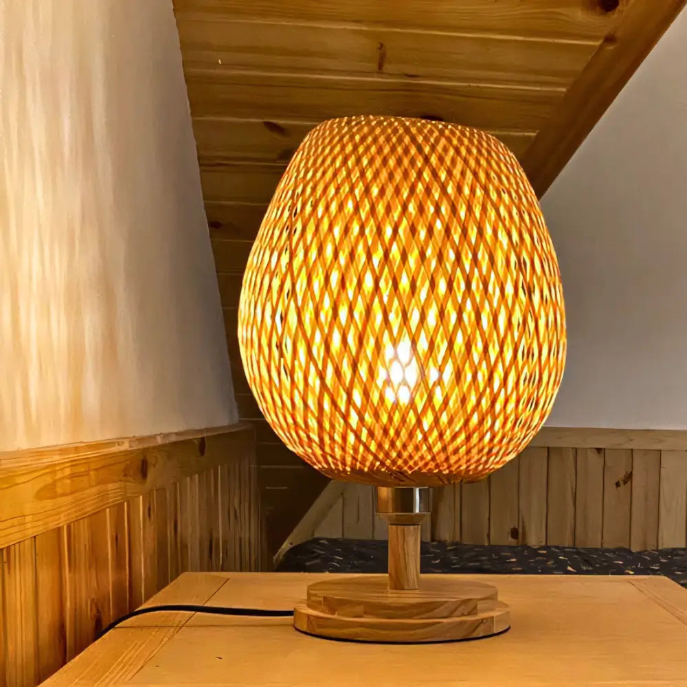 Abajur Retro de Madeira Bambu Palhinha Radiant 