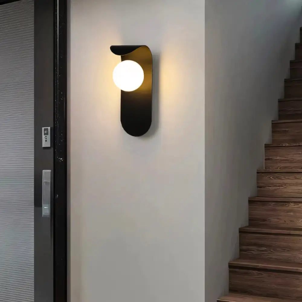 Arandela Bola Minimalista Moderna Radiant  preta