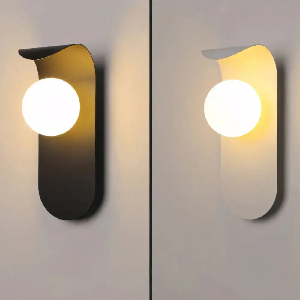 Arandela Bola Minimalista Moderna Radiant  preta branca
