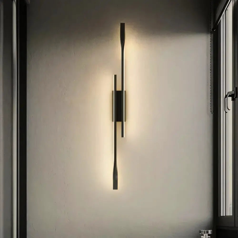 Arandela Preta Linear Dupla Radiant parede