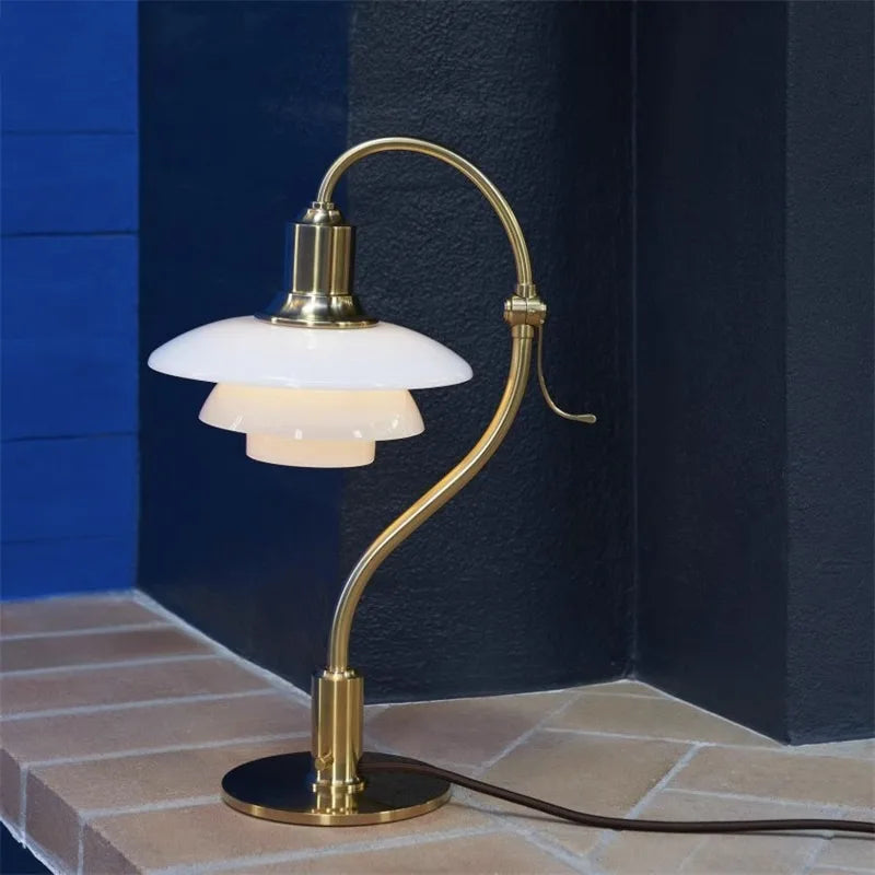 luminária moderna para quarto, luminária minimalista, luminária branca moderna, luminária acrílica colorida, iluminação design, abajur de mesa decorativo, abajur contemporâneo, luminária para cabeceira, abajur para sala, luminária, abajur,
