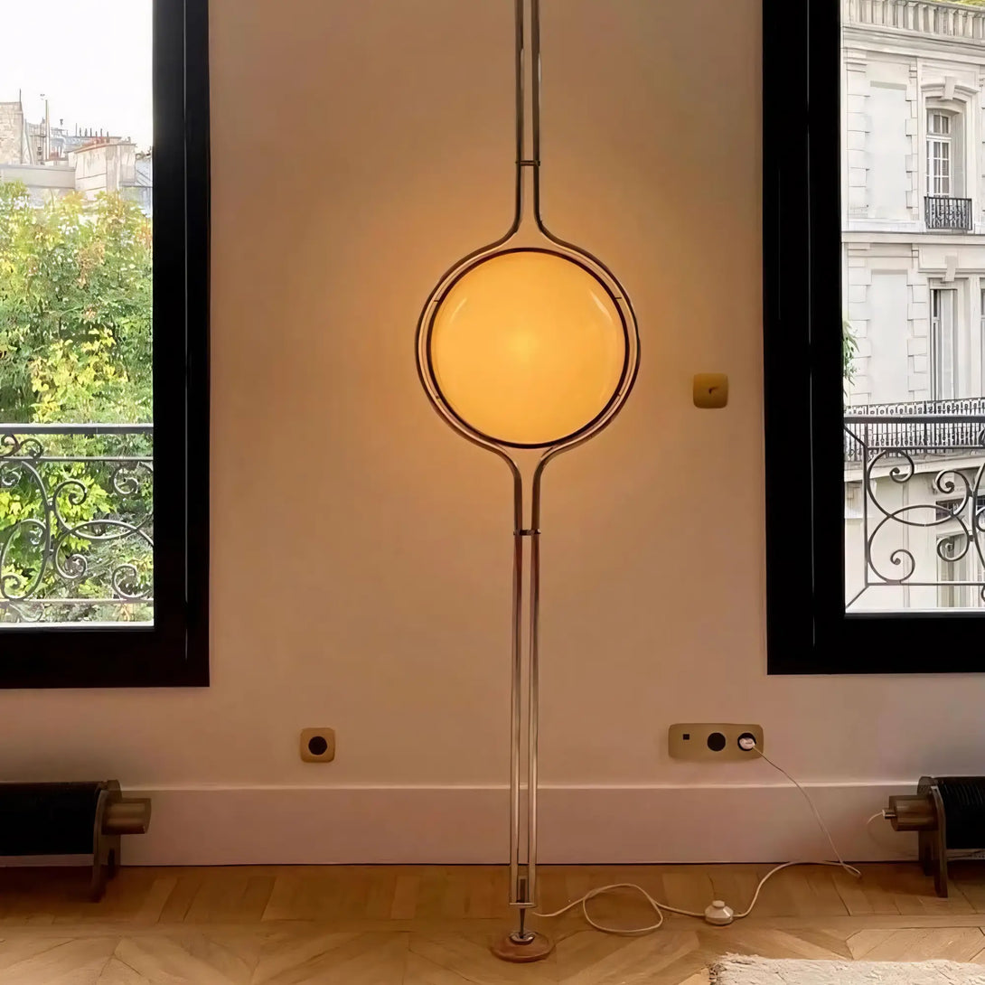 Luminária de Piso Minimalista com design elegante para sala ou quarto.