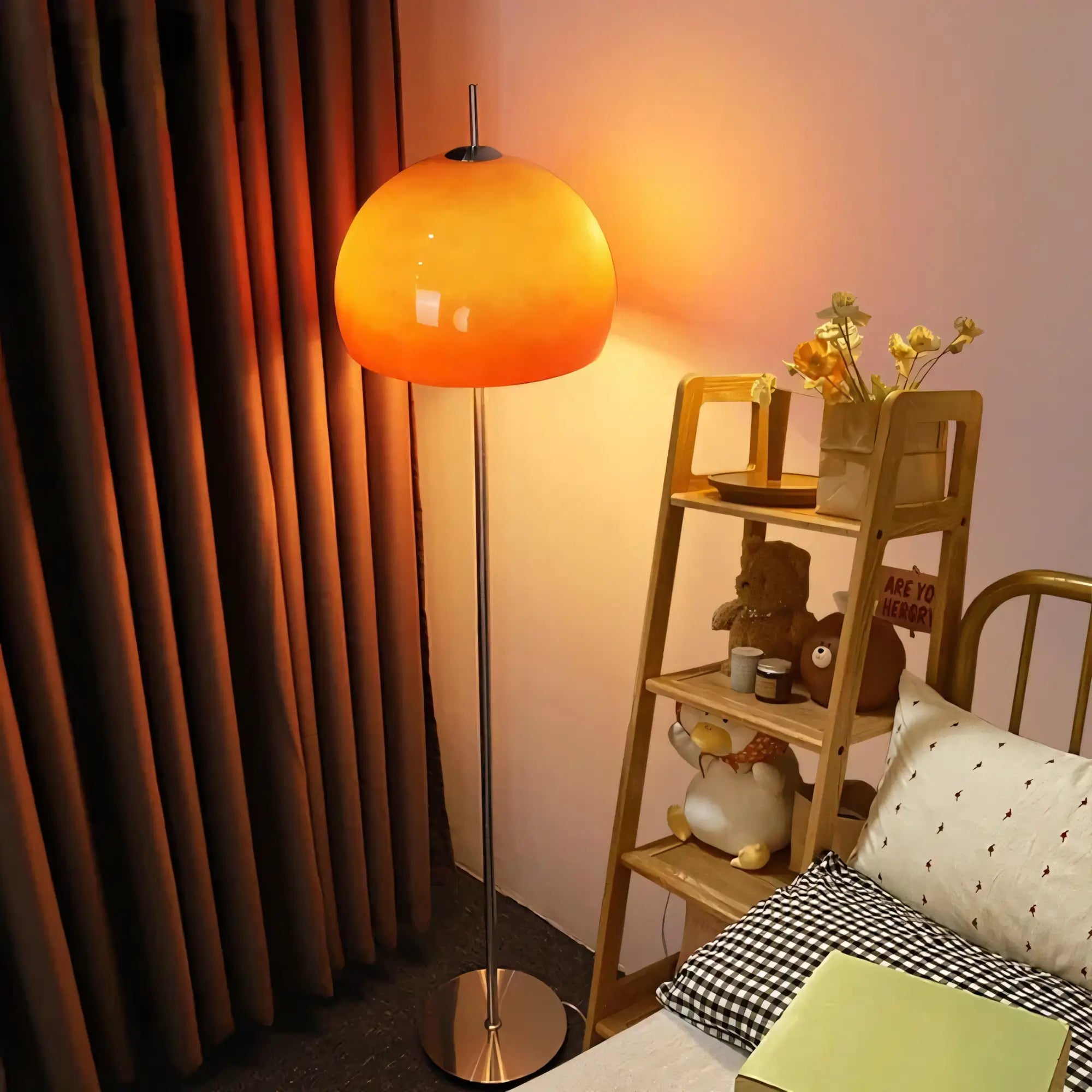 Luminária minimalista de vidro laranja para decoração sofisticada