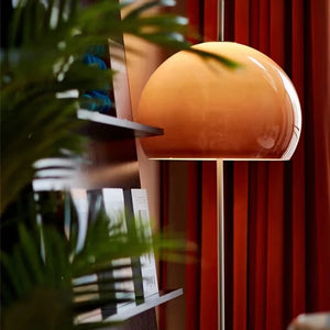 Iluminação quente e elegante com luminária Bauhaus