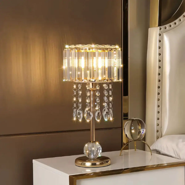 Luminária de Mesa Abajur Cristal Dourado Moderno Radiant