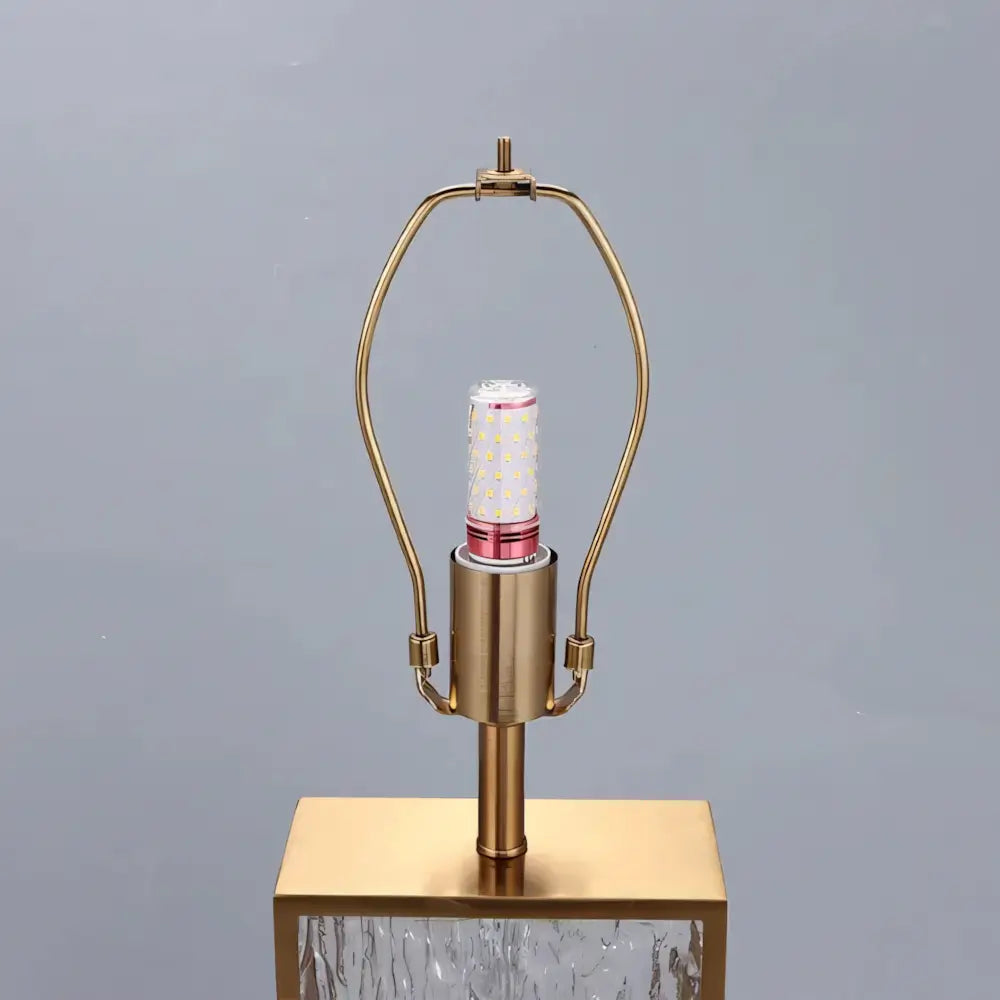 Luminária de Mesa Abajur Dourado Moderno Minimalista Vidro Tecido Radiant