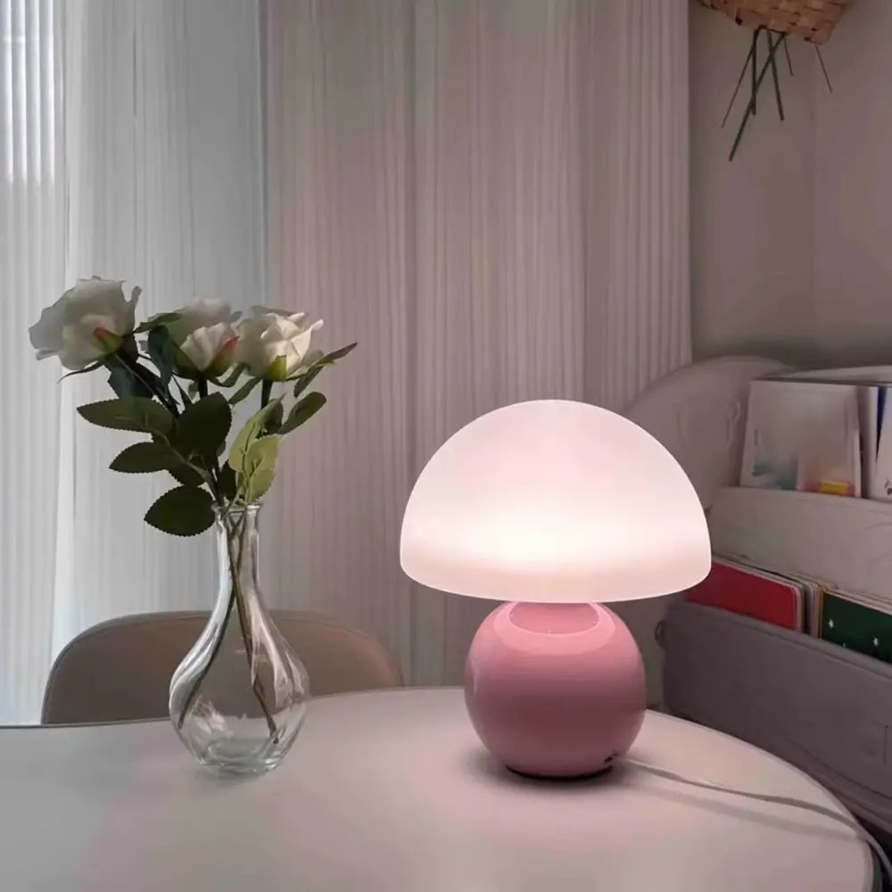 abajur cogumelo moderno, luminária de mesa LED, abajur de mesa decorativo, luminária acrílica colorida, luminária moderna para quarto, abajur rosa LED, luminária branca moderna, iluminação design, abajur contemporâneo, luminária minimalista