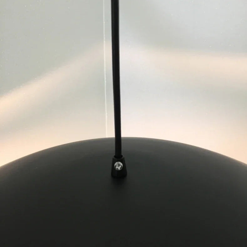 lustre vidro, 
Lustre preto, 
lustre pendente vidro, 
lustre moderno, 
lustre minimalista, 
lustre fumê, 
lustre cristal,
lustre para cozinha,
lustre para sala de estar,
lustre de teto, 