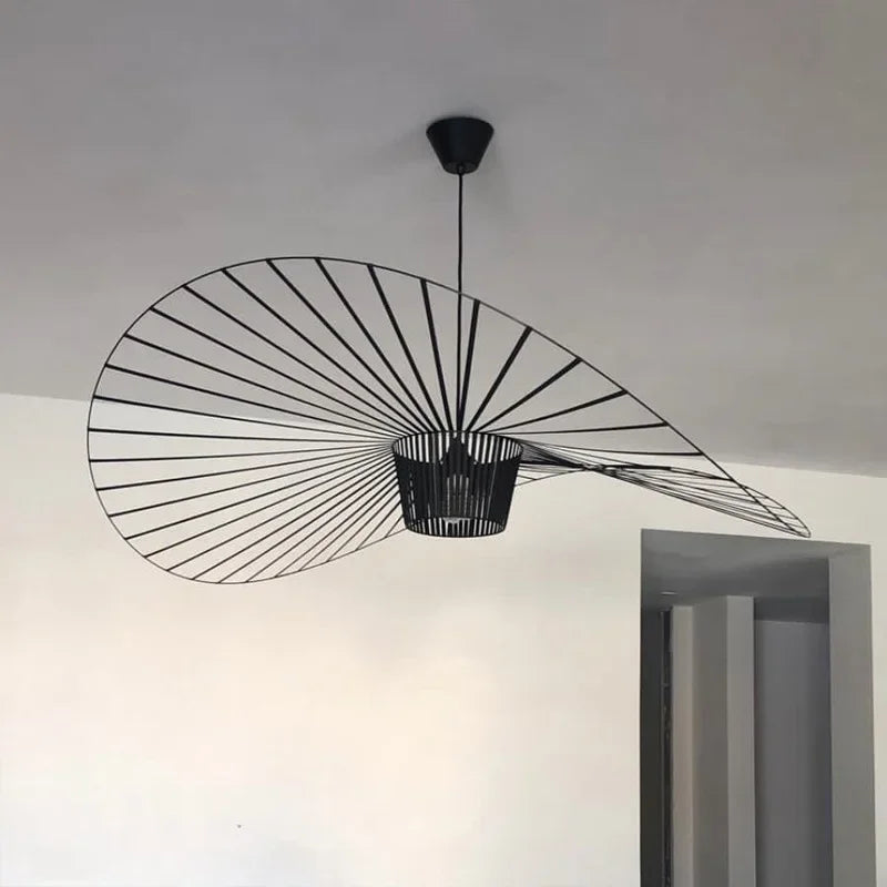lustre vidro, 
Lustre preto, 
lustre pendente vidro, 
lustre moderno, 
lustre minimalista, 
lustre fumê, 
lustre cristal,
lustre para cozinha,
lustre para sala de estar,
lustre de teto, 