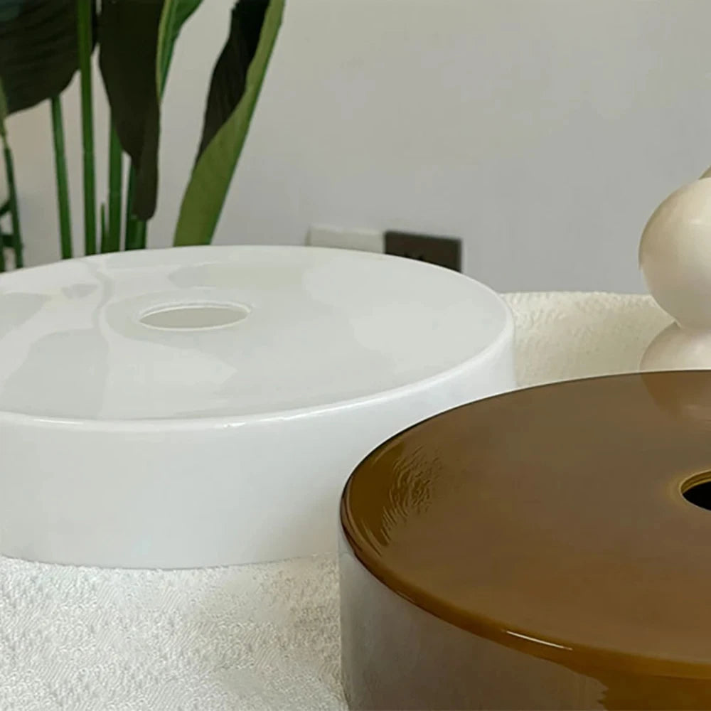 lustre vidro, 
Lustre preto, 
lustre pendente vidro, 
lustre moderno, 
lustre minimalista, 
lustre fumê, 
lustre cristal,
lustre para cozinha,
lustre para sala de estar,
lustre de teto, 