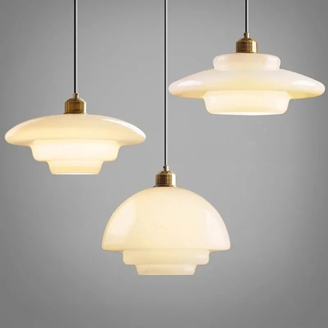 luminária, luminária de cristal, luminária pendente cristal, luminária pendente moderna, luminária de teto, luminária para sala de jantar, luminária de luxo, luminária pendente para escada, luminária de cristal fumê, luminária de cristal redonda, luminária sofisticada, luminária decorativa