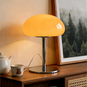 Abajur Cogumelo de Vidro LED USB Laranja Auri aceso com luz quente
