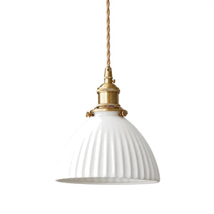 Luminária Pendente de Cerâmica Japonesa Kasa em fundo branco com cúpula aberta canelada
