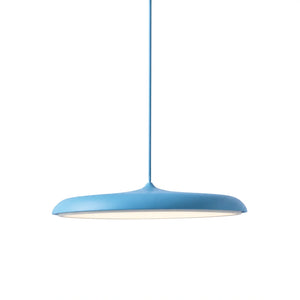Lustre Pendente Macaron Nordic Blue em fundo branco